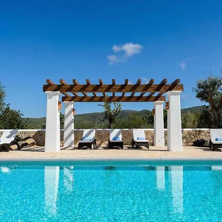 Villa Idurre, In Northern Countryside Near Beaches Santa Eularia des Riu